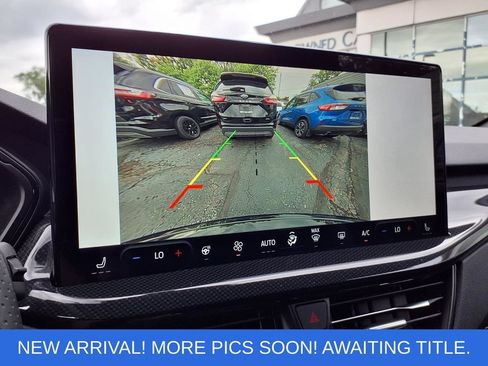 Certified 2024 Ford Escape ST-Line w/ Tech Pack #1 AWD/4WD image 9