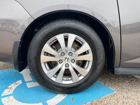 Used 2016 Honda Odyssey EX image 7