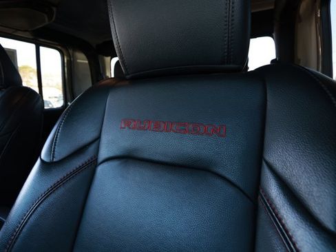 Certified 2022 Jeep Gladiator Rubicon w/ LED Lighting Group image 22