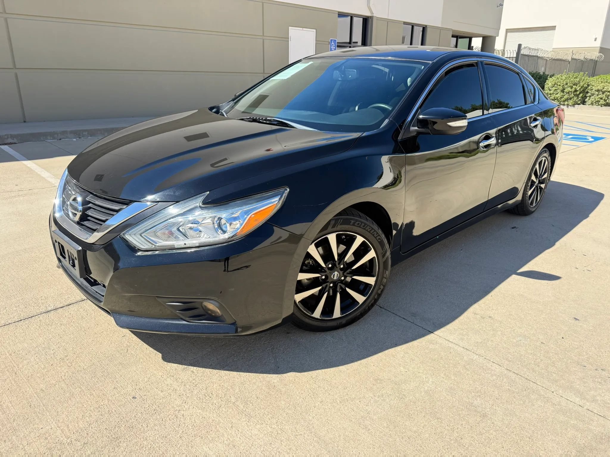 Used 2018 Nissan Altima 2.5 SL FWD image 1