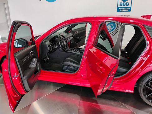 Used 2024 Honda Civic Sport image 5