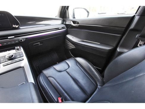 Used 2023 Hyundai Palisade Calligraphy FWD image 12