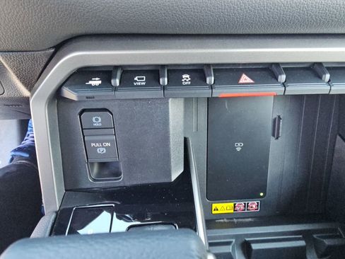 Certified 2026 Toyota Tundra Limited AWD/4WD image 20