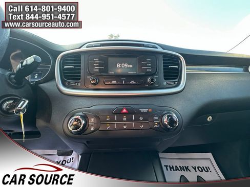 Used 2017 Kia Sorento AWD image 20