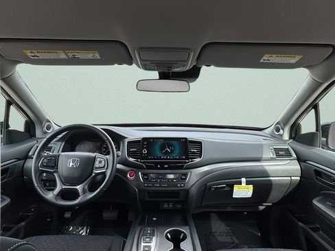 Certified 2025 Honda Ridgeline Sport image 23