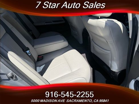 Used 2007 INFINITI M35 w/ Technology Pkg RWD image 17