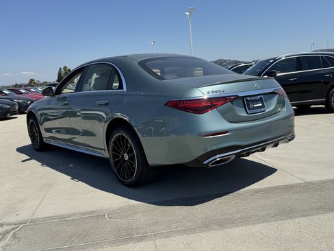 New 2026 Mercedes-Benz S 580e 4MATIC Sedan image 9