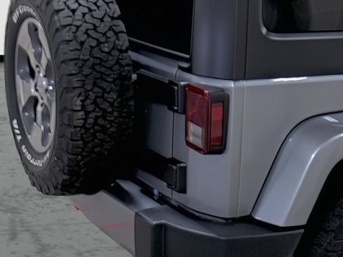 Used 2018 Jeep Wrangler Unlimited Sahara image 13