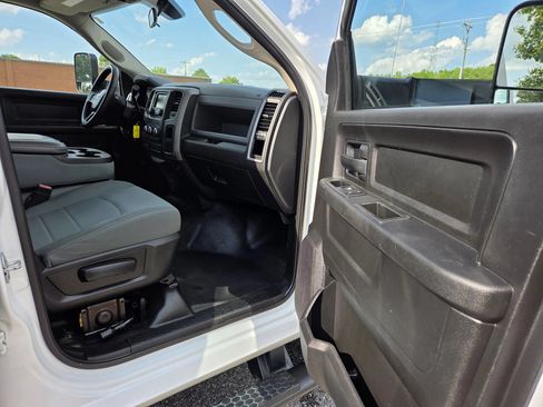 Used 2018 RAM 3500 Tradesman w/ Popular Equipment Group RWD image 16