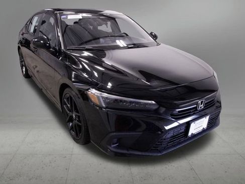 Certified 2024 Honda Civic Sport image 9