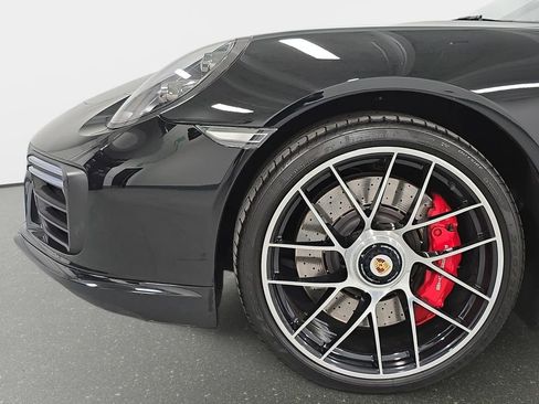 Used 2019 Porsche 911 Turbo AWD/4WD image 10