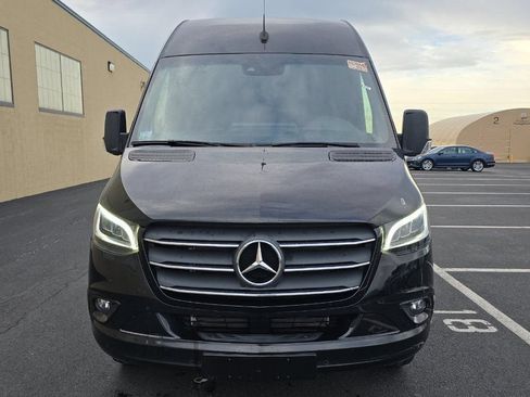 Used 2024 Mercedes-Benz Sprinter 3500 w/ Parking Package image 2