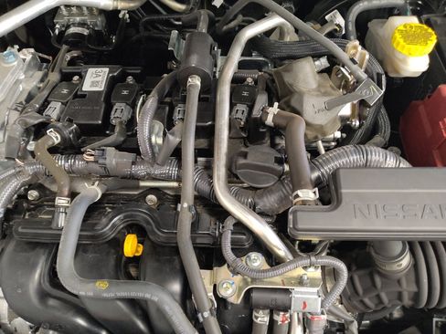 Used 2024 Nissan Sentra SV FWD image 30