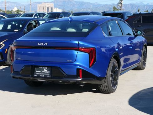 New 2025 Kia K4 GT-Line w/ GT-Line Premium Package FWD image 2