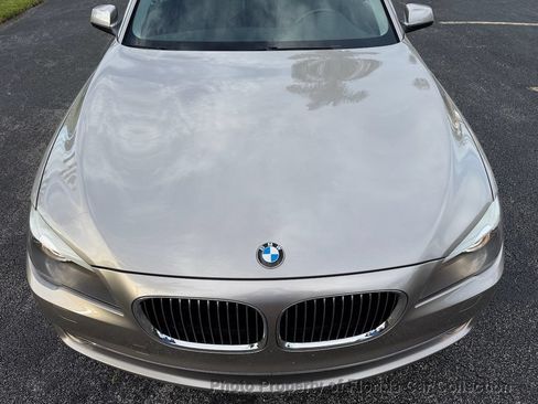 Used 2011 BMW 750i RWD image 27