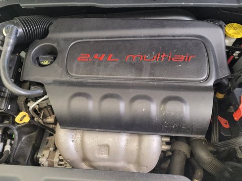 Used 2018 Jeep Compass Latitude w/ Popular Equipment Group AWD/4WD image 30
