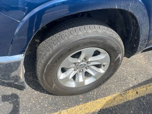 Used 2022 RAM 1500 Laramie AWD/4WD image 10
