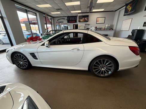 Used 2018 Mercedes-Benz SL 450 image 27