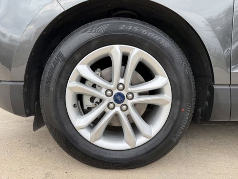 Used 2019 Ford Edge SEL w/ Equipment Group 201A image 22