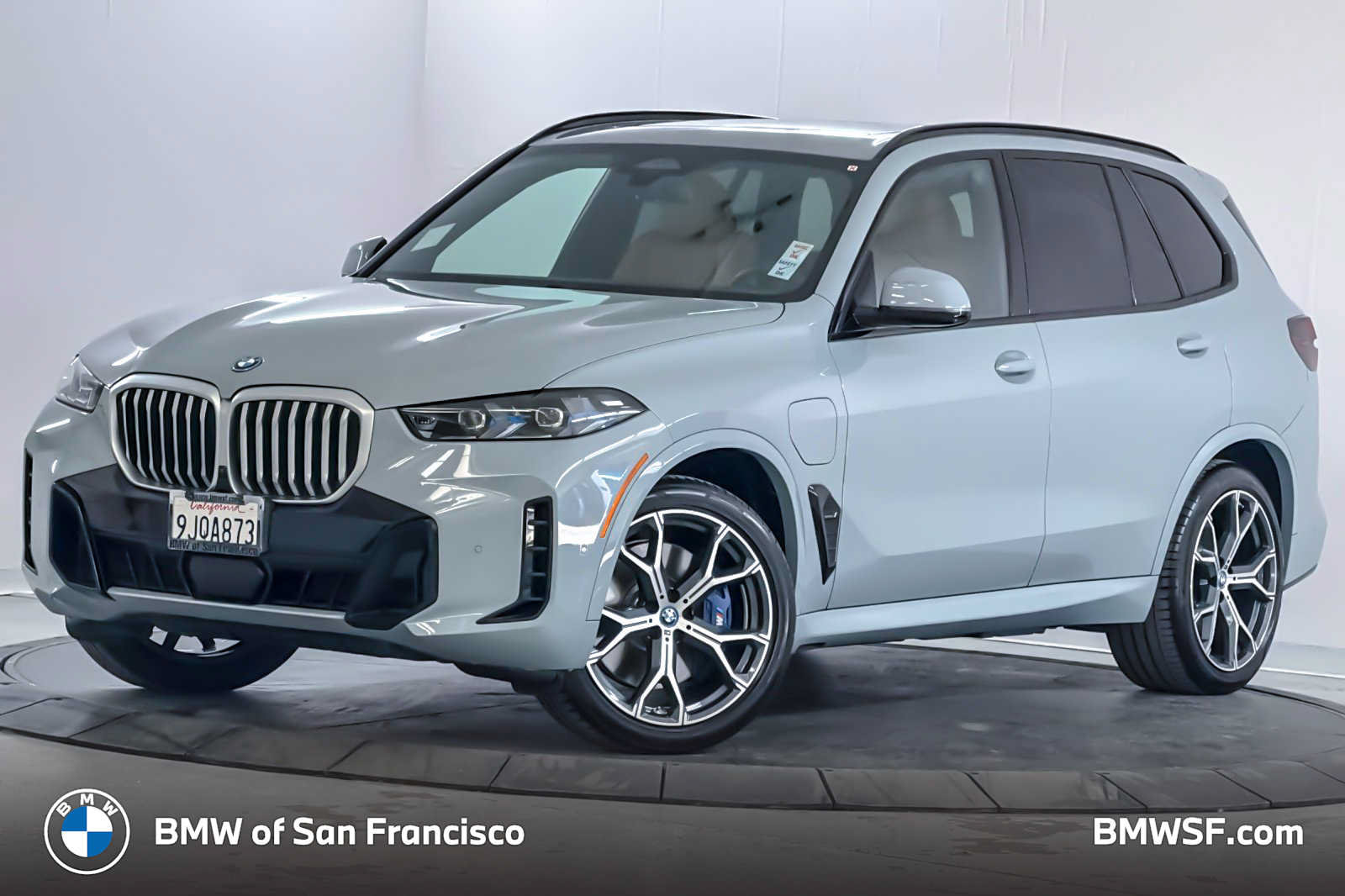 Used 2024 BMW X5 xDrive50e w/ M Sport Package AWD/4WD image 1