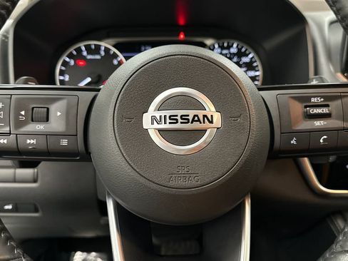 Used 2021 Nissan Rogue SL w/ Premium Package AWD/4WD image 18