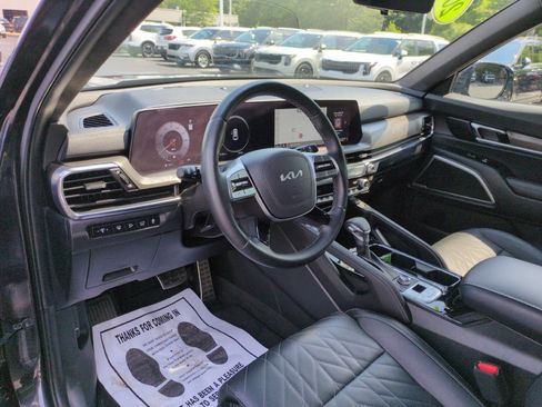 Used 2025 Kia Telluride SX Prestige X-Line AWD/4WD image 16