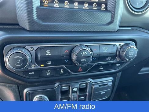Used 2022 Jeep Wrangler Unlimited Sport image 20