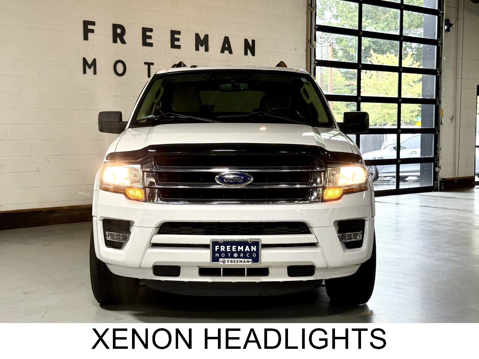Used 2015 Ford Expedition XLT RWD image 3