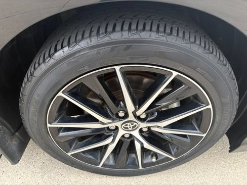 Used 2024 Toyota Camry SE AWD/4WD image 20