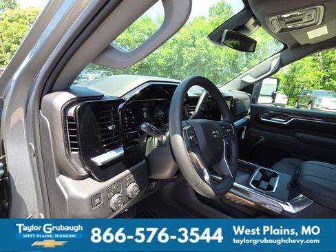 New 2026 Chevrolet Silverado 2500 LT w/ Trail Boss Package AWD/4WD image 15