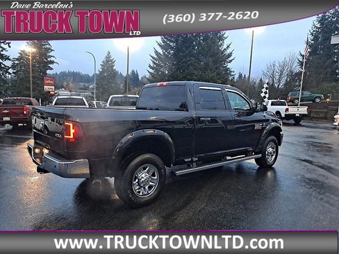 Used 2016 RAM 3500 Tradesman w/ Chrome Appearance Group image 3