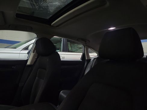 Used 2022 Honda Civic EX image 15