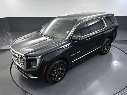 Used 2025 GMC Yukon Denali w/ Sun & Power Step Package AWD/4WD image 68