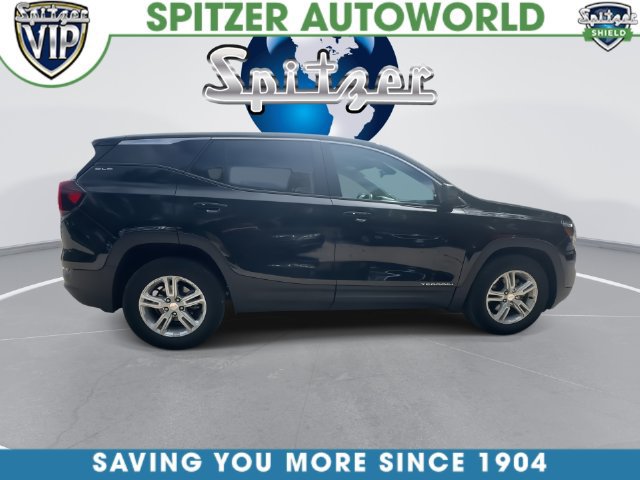 Used 2024 GMC Terrain SLE FWD image 12