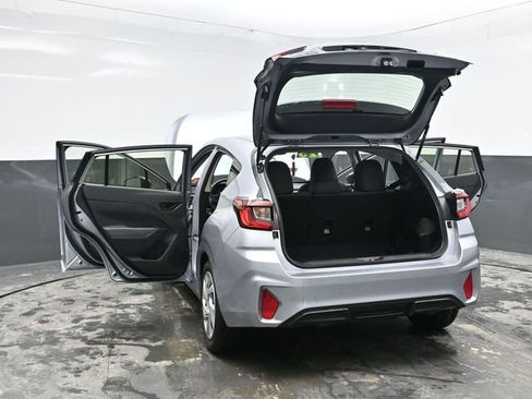 Used 2025 Subaru Impreza 2.0i image 39