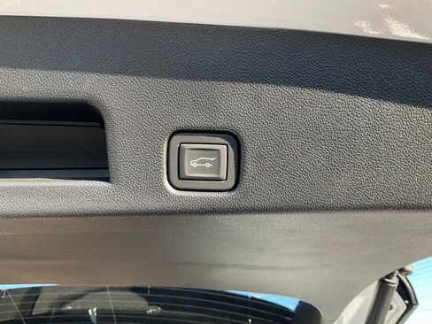 New 2026 Buick Enclave Preferred w/ Power Package image 16