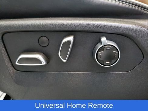 Used 2025 GMC Sierra 2500 Denali Ultimate image 16