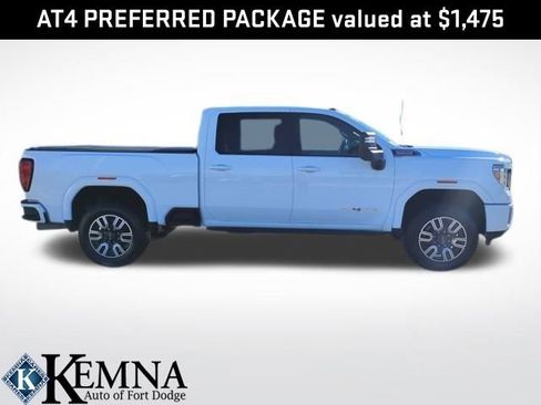 Used 2020 GMC Sierra 2500 AT4 w/ AT4 Preferred Package image 2