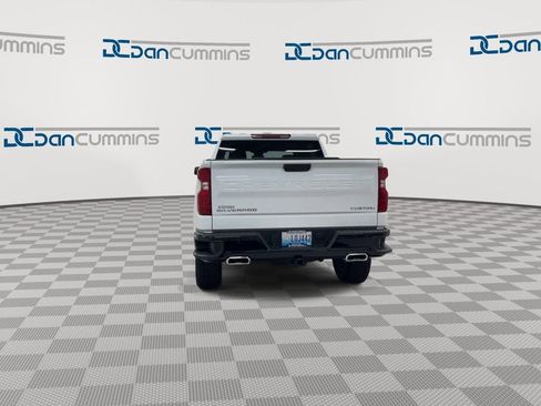 Used 2024 Chevrolet Silverado 1500 Custom Trail Boss AWD/4WD image 7