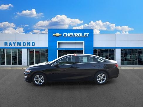 Used 2025 Chevrolet Malibu LS w/ LPO, Floor Liner Package FWD image 6