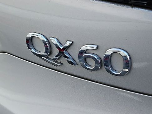 Used 2019 INFINITI QX60 Luxe w/ Essential Package AWD/4WD image 5