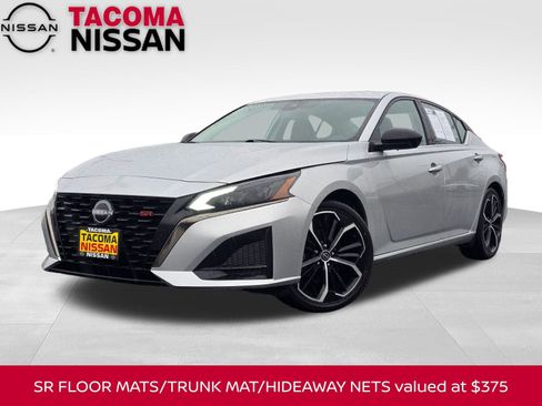 Used 2024 Nissan Altima 2.5 SR FWD image 1