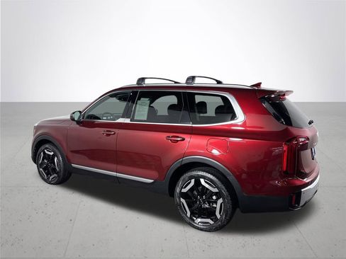 Used 2024 Kia Telluride S w/ S Sunroof Package image 8