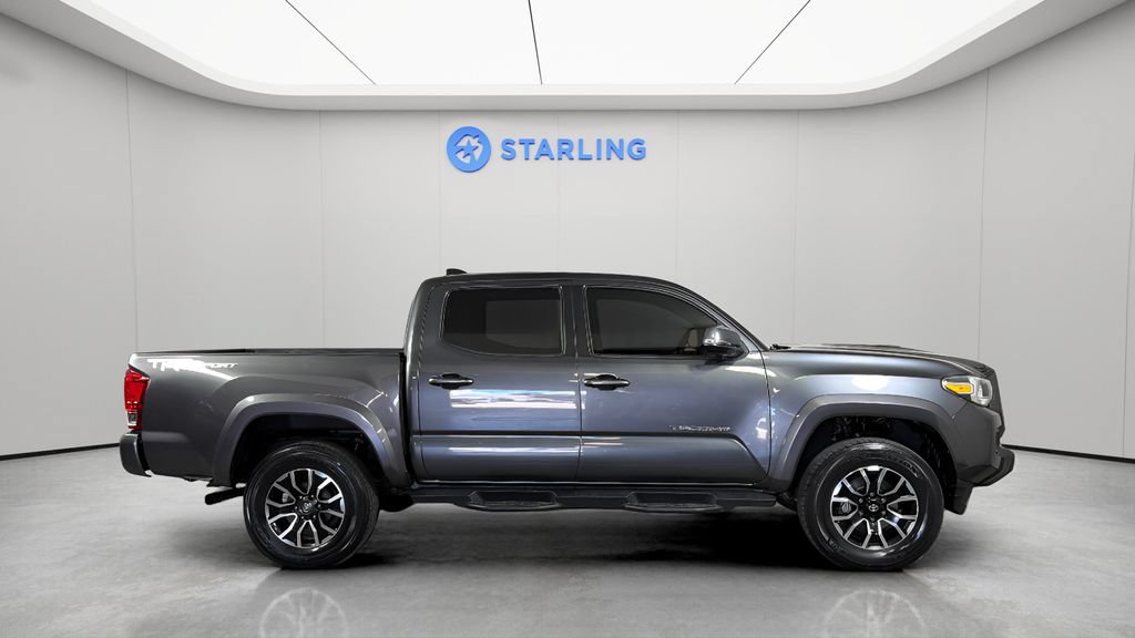 Used 2022 Toyota Tacoma TRD Sport w/ Technology Package RWD image 11