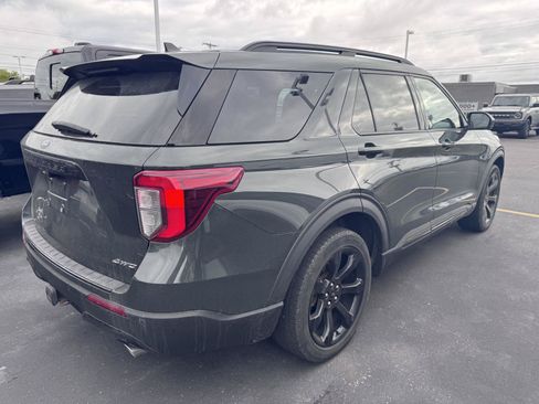Used 2022 Ford Explorer ST-Line w/ Class IV Trailer Tow Package AWD/4WD image 4