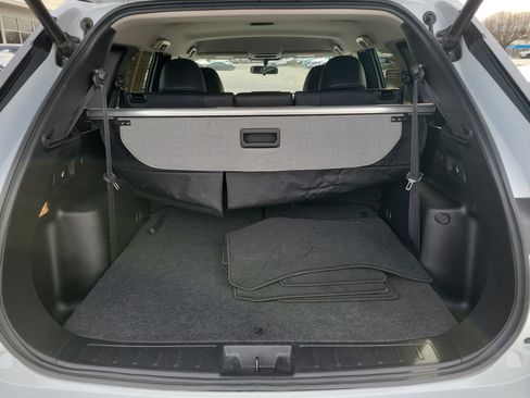 Used 2024 Mitsubishi Outlander SE image 9