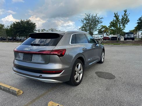 Used 2019 Audi e-tron Premium Plus AWD/4WD image 4