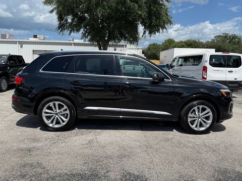 Used 2025 Audi Q7 3.0T Premium Plus AWD/4WD image 10