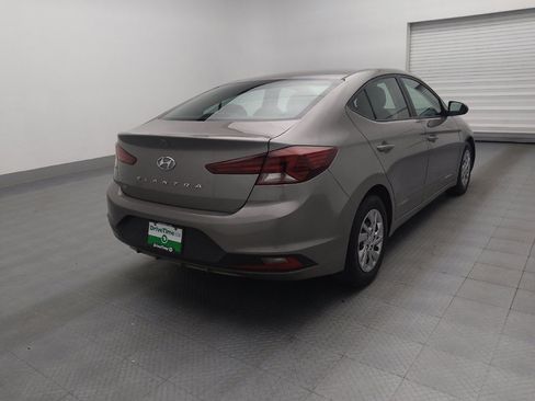 Used 2020 Hyundai Elantra SE w/ Cargo Package (C1) image 9