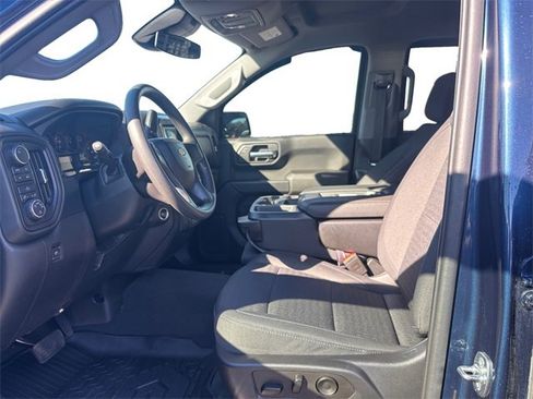 Used 2023 Chevrolet Silverado 1500 Custom image 9